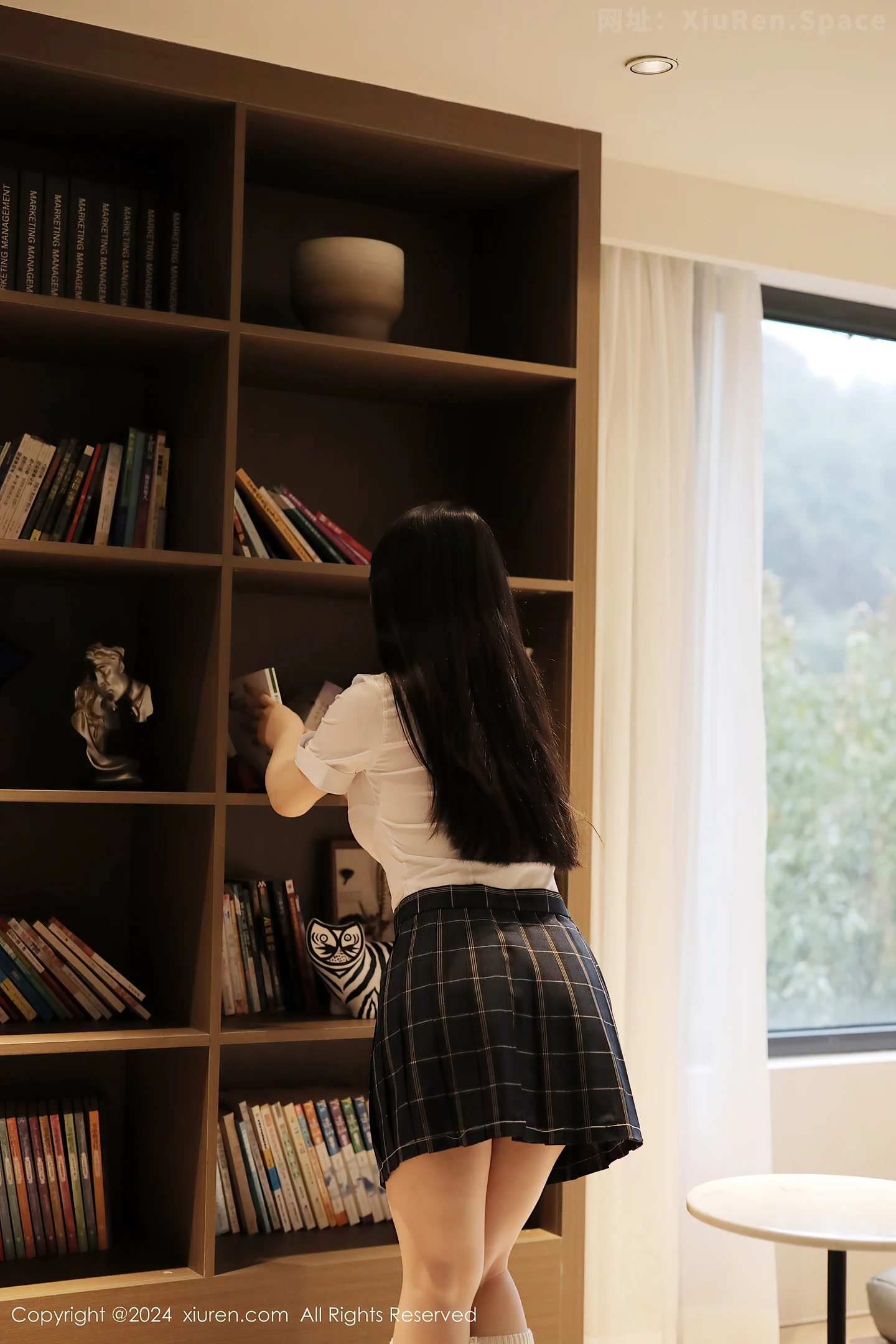 图片[3]-[XiuRen秀人网]VOL.8173 模特陈小花性感白衬衫配黑色格子短裙秀曼妙身姿迷人诱惑写真83P-秀人网官方网站